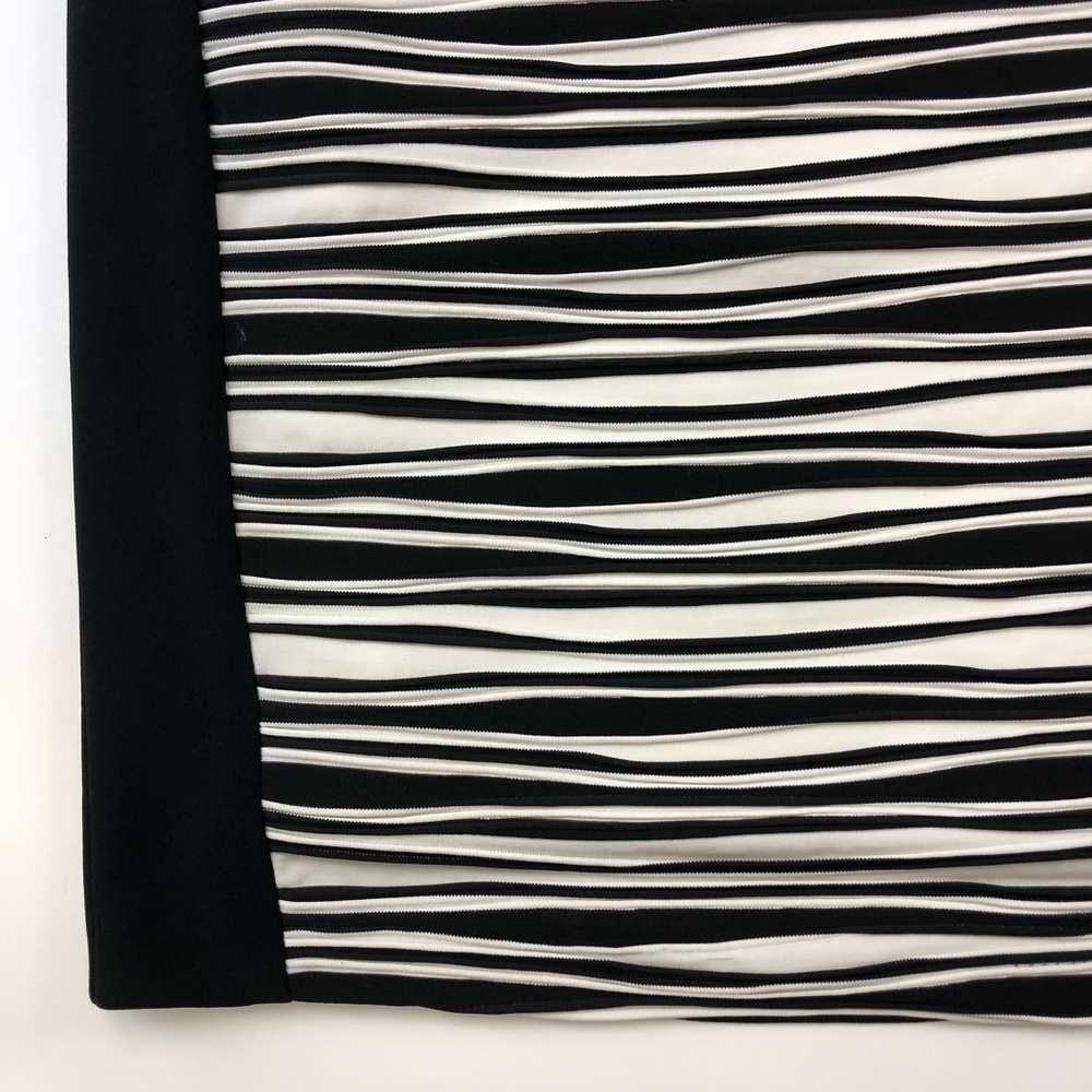 Joseph Ribkoff stretch dress black white textural bodycon Size 12 office wedding - Picture 8 of 9